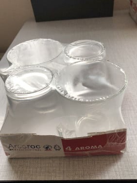 Set theeglazen en set waterglazen