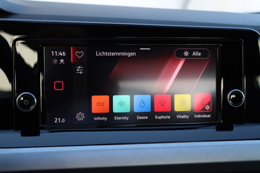Volkswagen Golf 1.0 tsi life 110pk