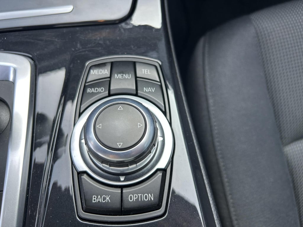 BMW 5 Serie 520i executive sportline|automaat|orgineel nl geleverd