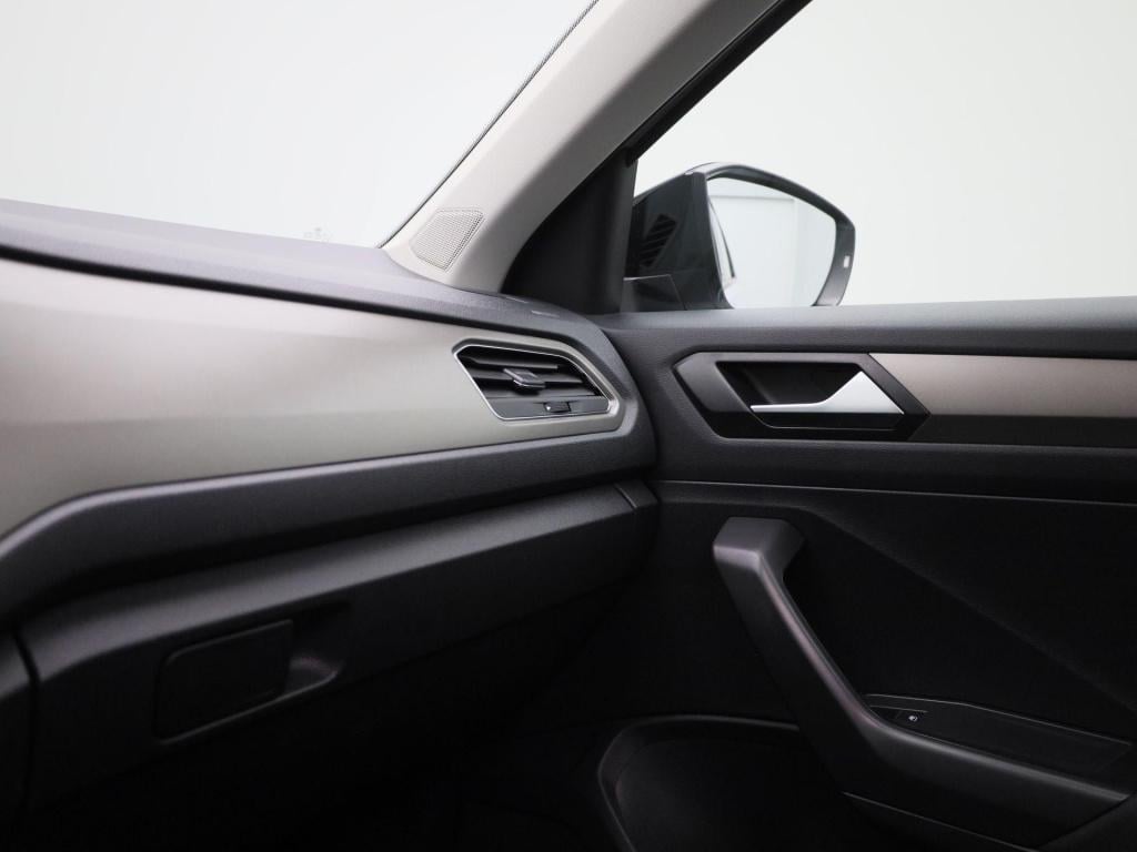 Volkswagen T-roc 1.5 tsi style | automaat | apple carplay / android auto | 