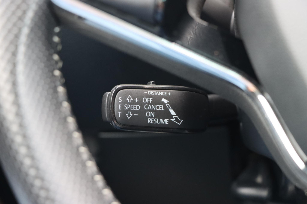 Skoda Superb combi 1.4 tsi iv sportline 218pk dsg6