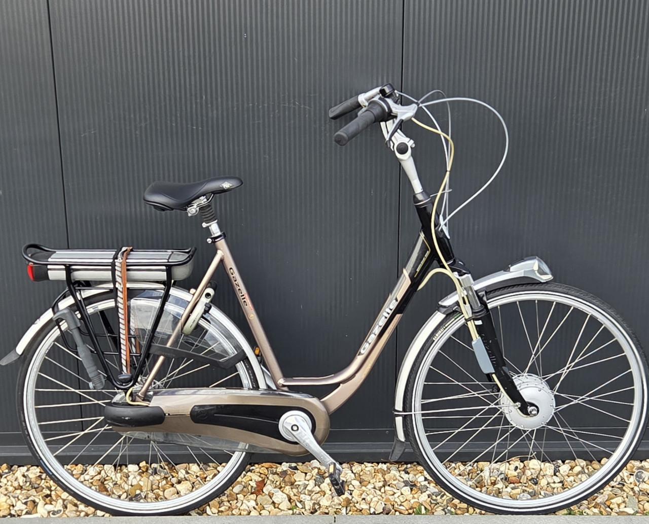 Nette Gazelle Innergy Plus 57cm platinum accu