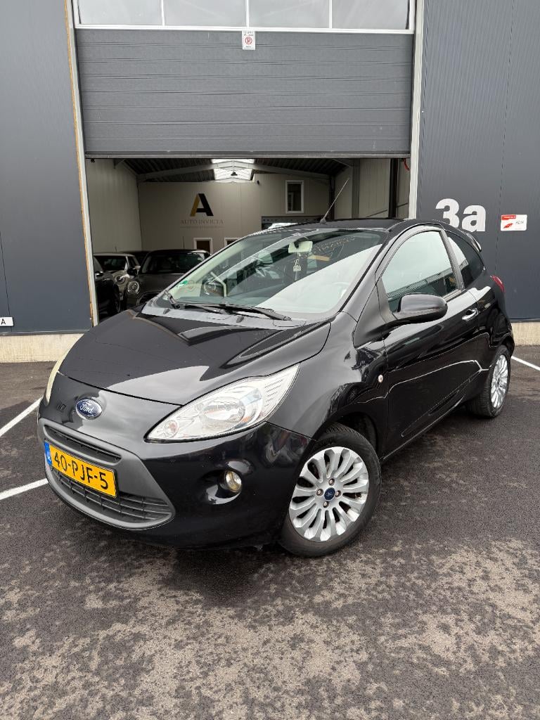 Ford KA 1.2 - titanium - airco