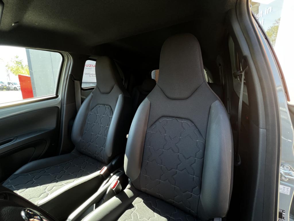 Toyota Aygo x 1.0 vvt-i s-cvt envy automaat| camera | android auto/ carplay