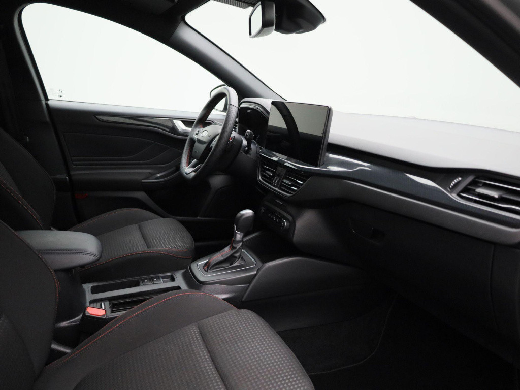 Ford Focus st line | automaat | climate control | cruise control | navigati