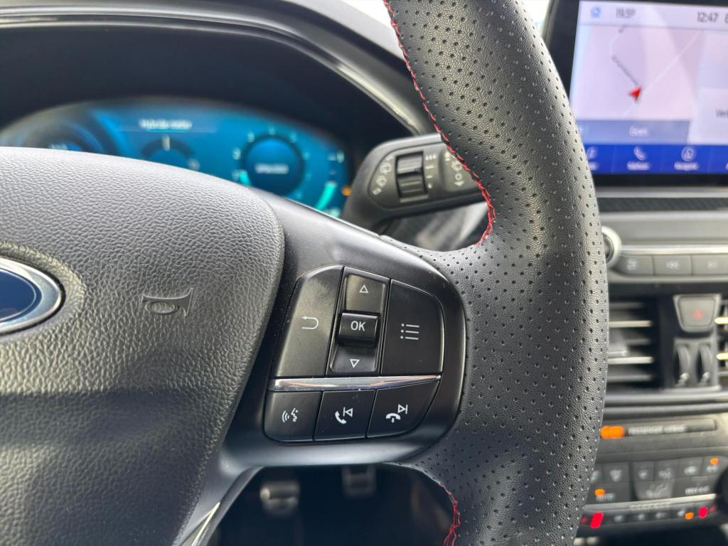 Ford Focus 1.0 ecoboost hybrid 125pk st-line, trekhaak, winterpakket