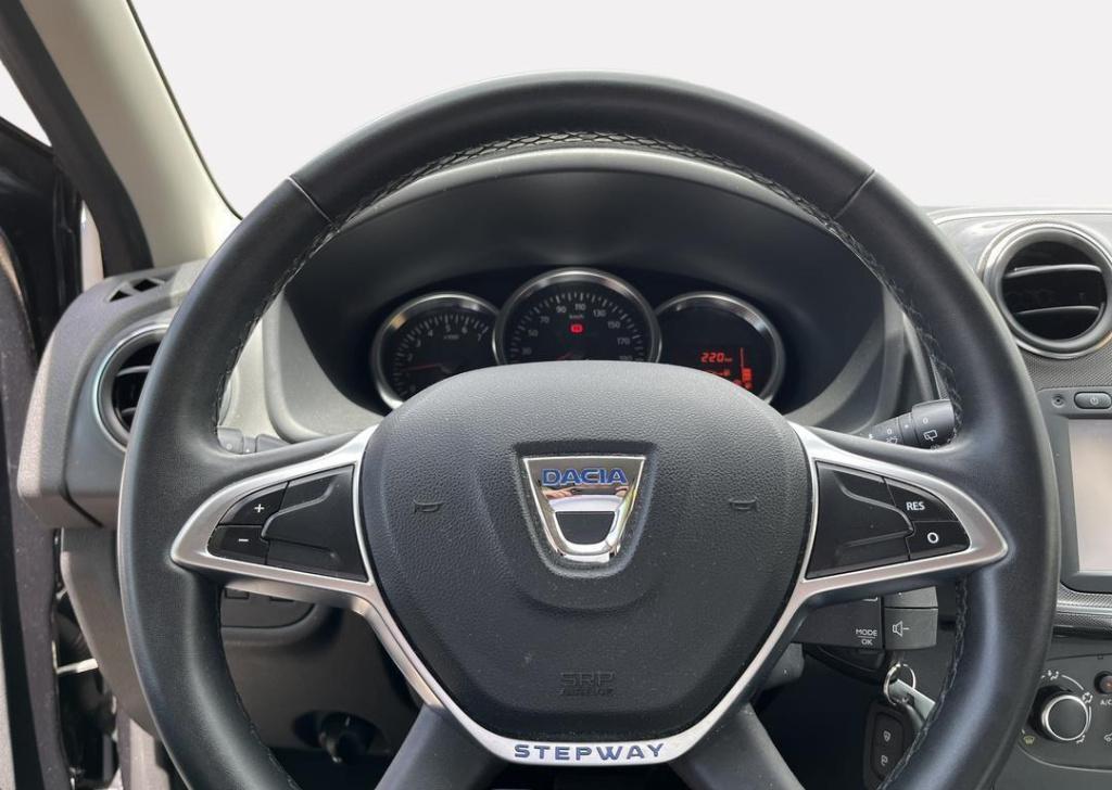 Dacia Sandero Stepway 0.9 tce easy r - automaat