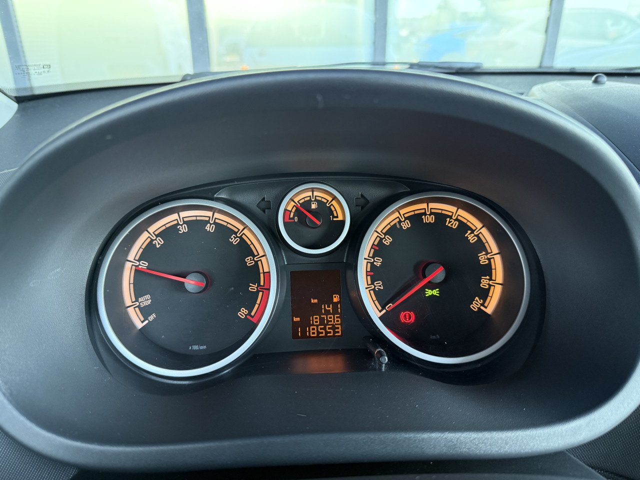 Opel Corsa 1.2 16v 86pk Rhythm | Airco | Navigatie | Cruise Control