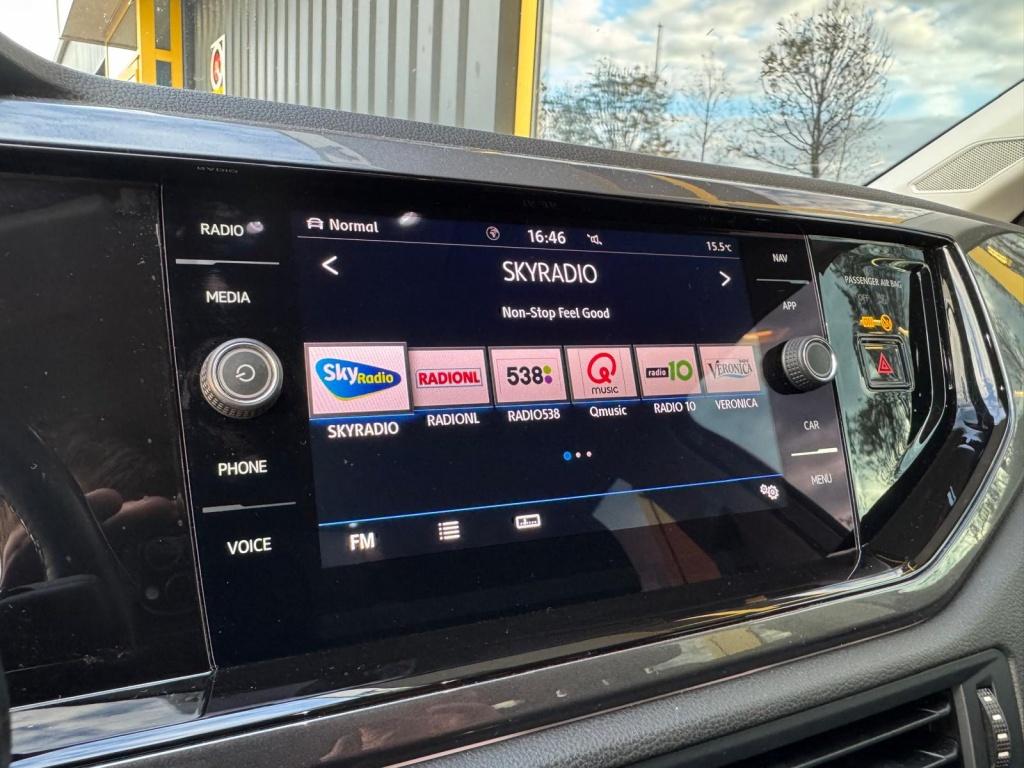 Volkswagen Polo 1.0 tsi highline