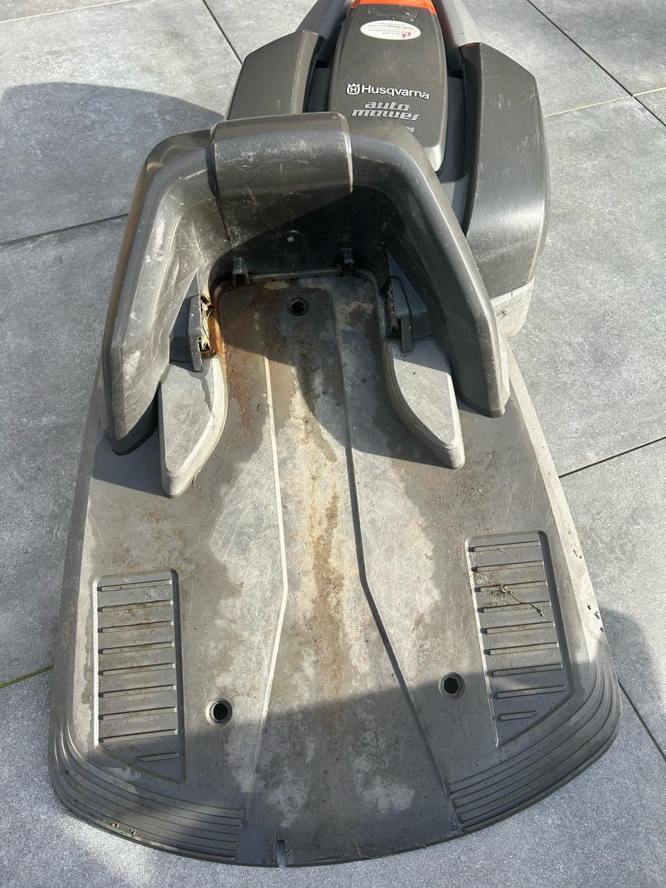 Husqvarna Automower 105 - 2407 uur - Incl. reserve messen