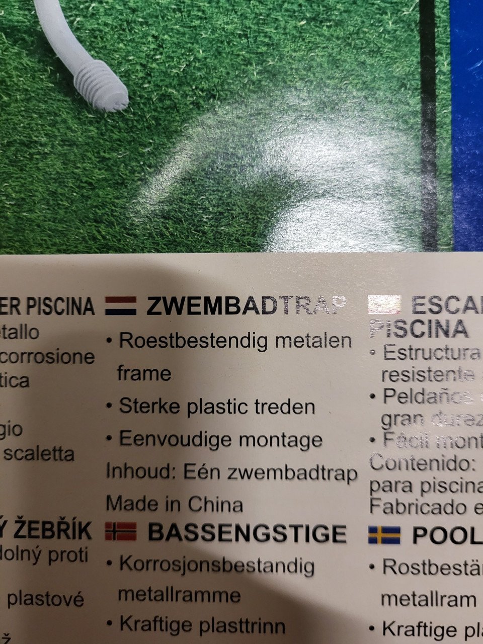 Zwembadtrap met voetenbad