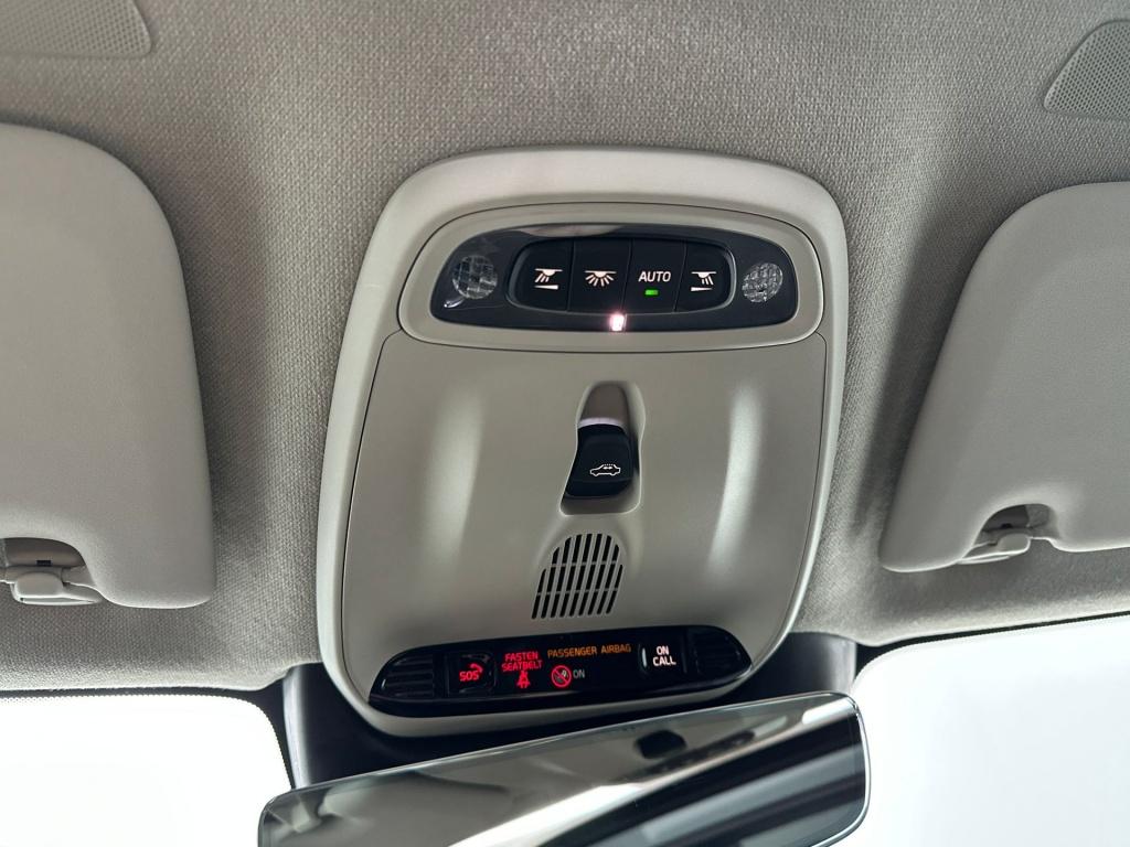 Volvo XC40 t5 262pk recharge ultimate bright| pano| adap.cruise| camera| le