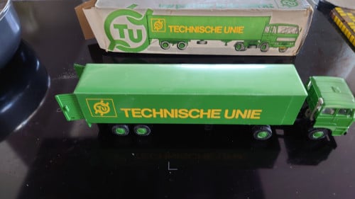 Lion Car 38 Daf truck met Technische Unie Trailer