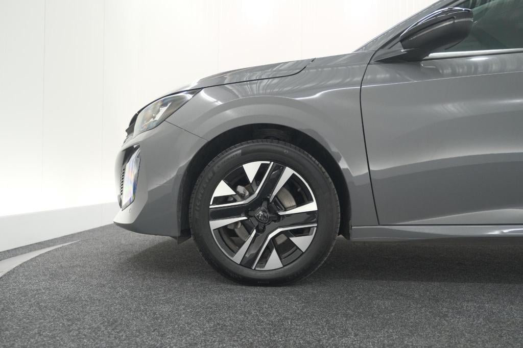 Peugeot 208 hybrid 110 e-dcs6 allure | stoelverwarming | apple carplay | pa