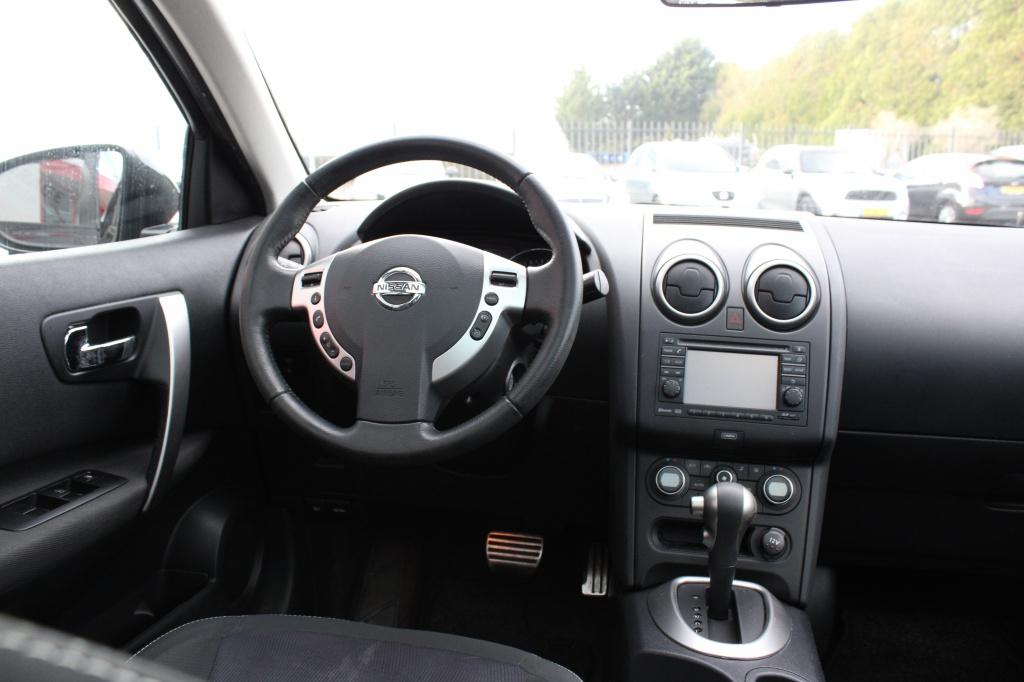 Nissan Qashqai 1.6 connect edition