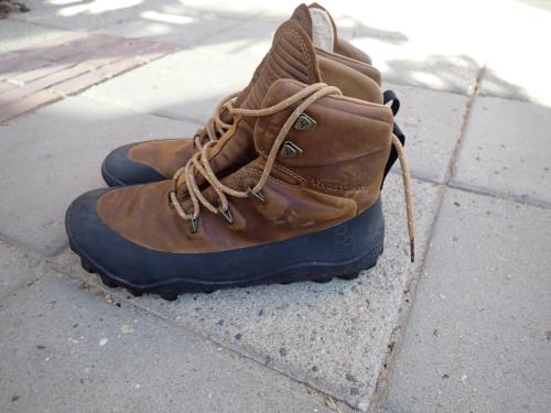 Vivobarefoot Tracker leather AT ladies