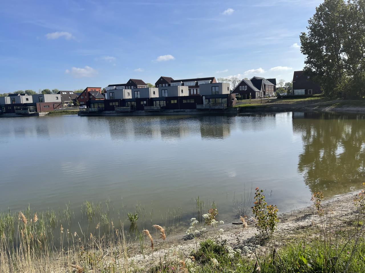 Sportvissers het vissen gaat beginnen kom om je visvergunning voor € 17,50