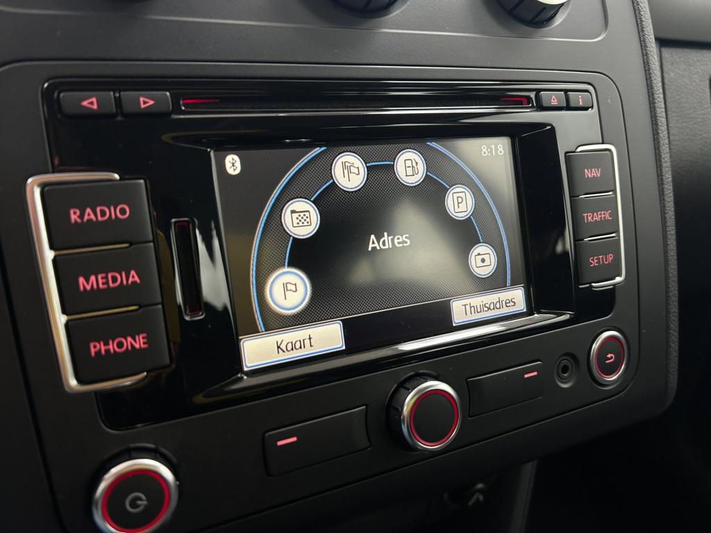 Volkswagen Touran occasion 1.2 tsi highline bluemotion 7p. | grijs | tweede