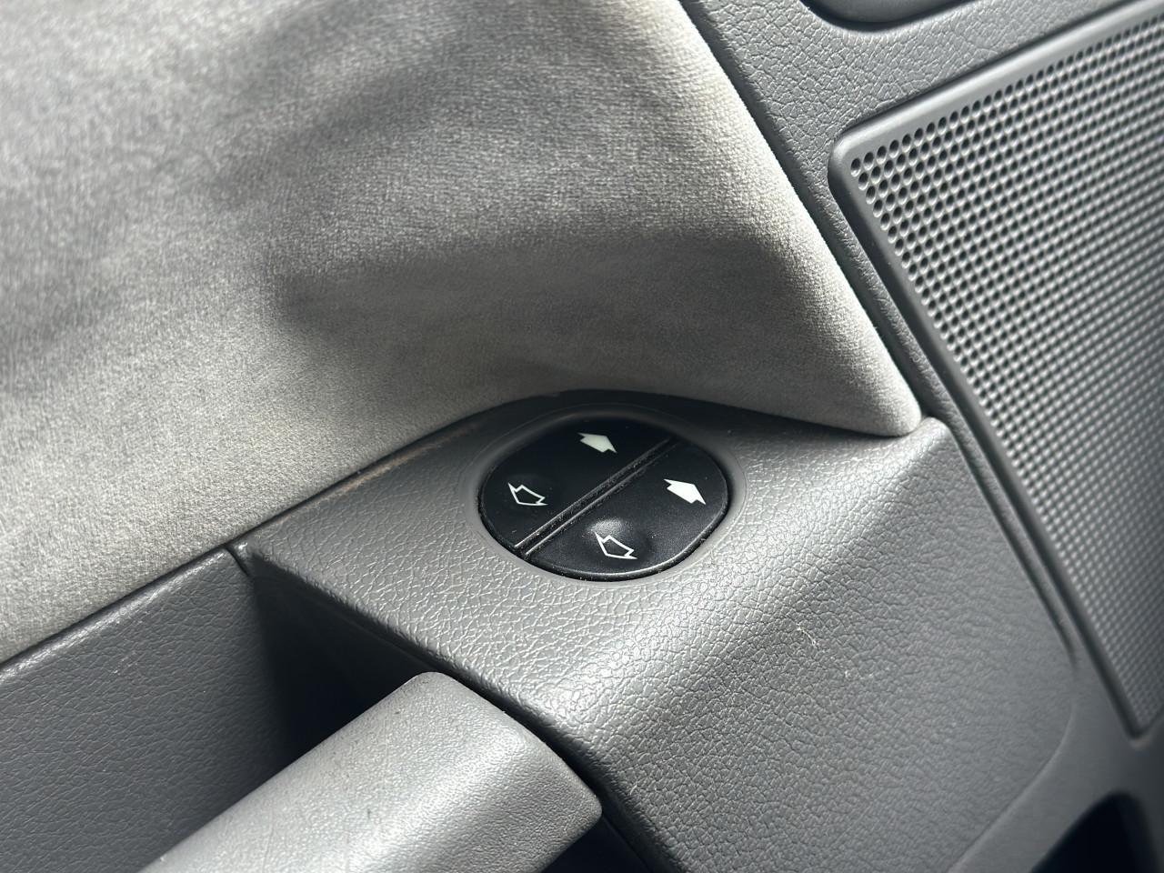 Ford Fusion, 1.4-16V Luxury - Airco / Trekhaak / NAP / APK t/m 04-2027