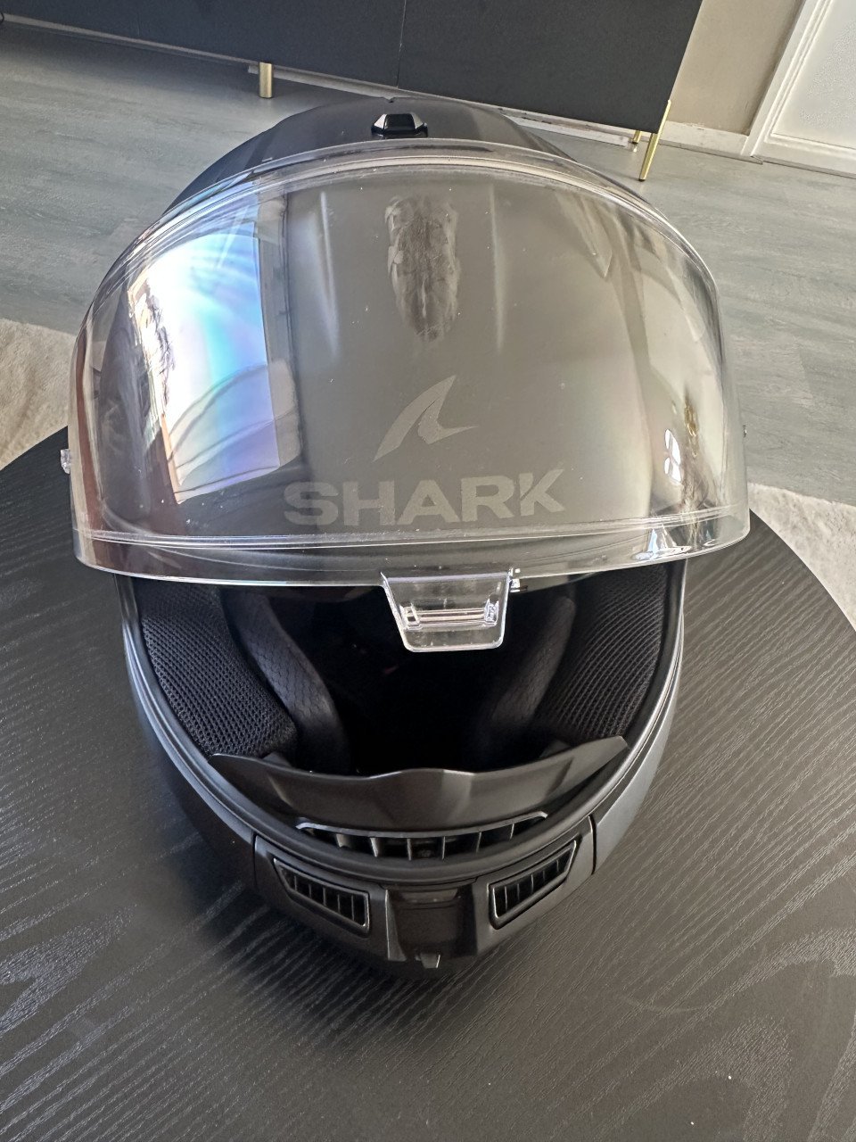 Shark motorhelm