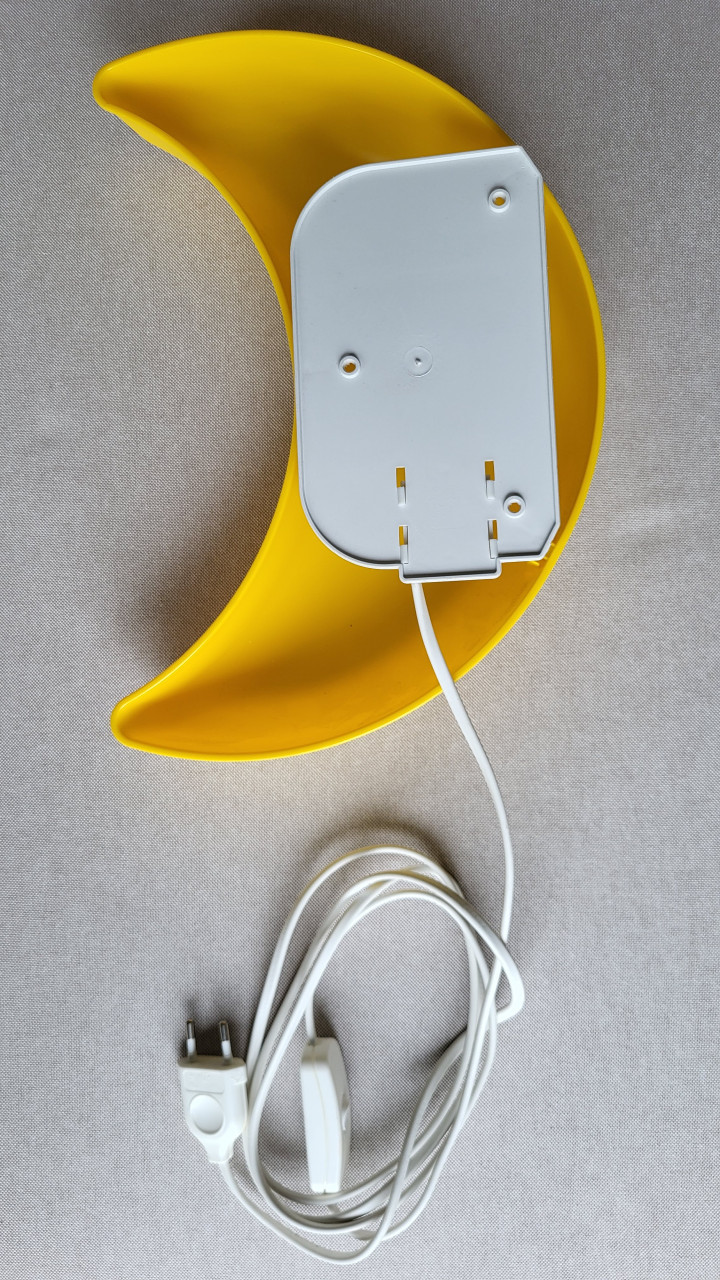 IKEA wandlamp Smila Mane (maan)