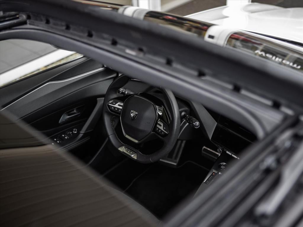 Peugeot 308 1.2 puretech 130pk gt automaat | panoramadak | acc | camera 360