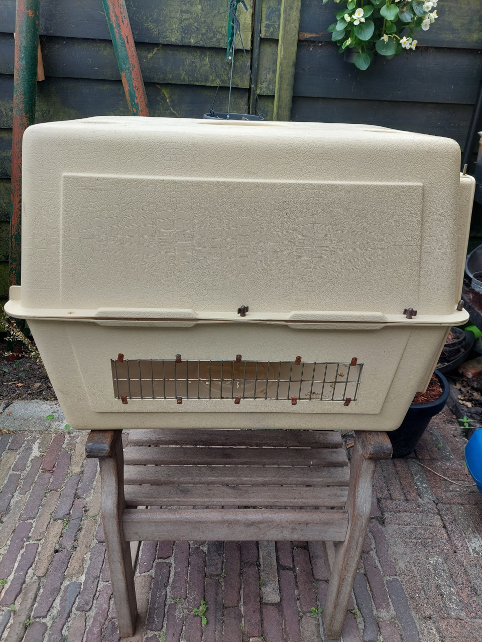 Bench