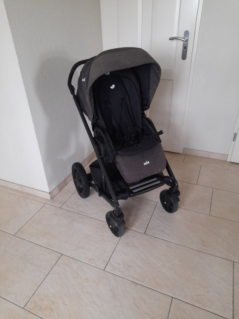 Joie Wandelwagen ( in goede staat )