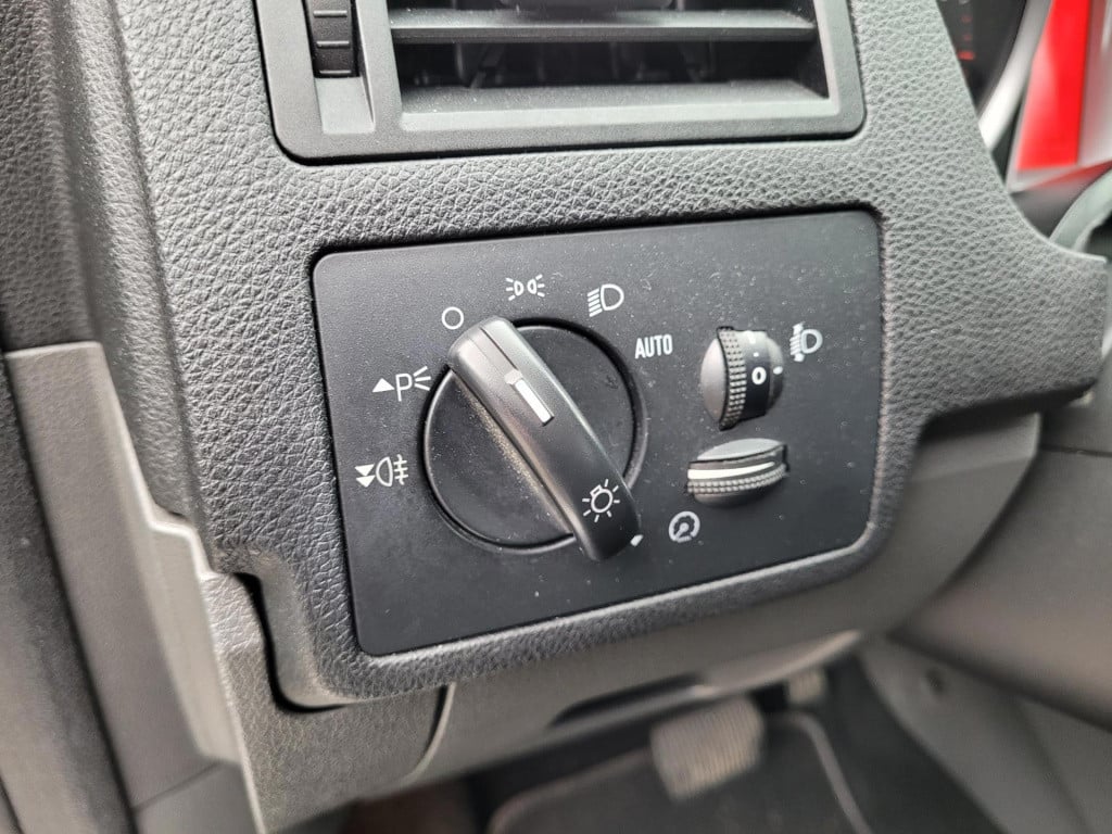 Ford C-max 2.0-16v ghia automaat