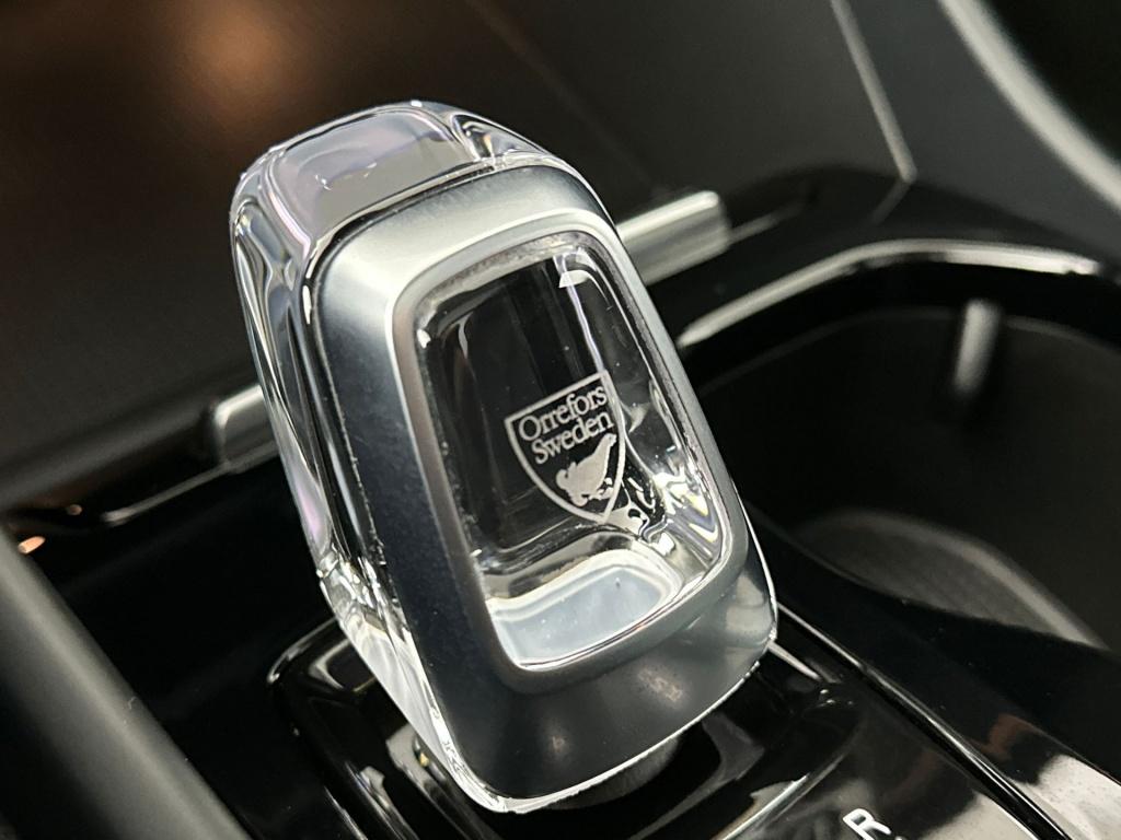 Volvo XC40 t5 262pk recharge inscription| pano| leder| camera| keyless| dab