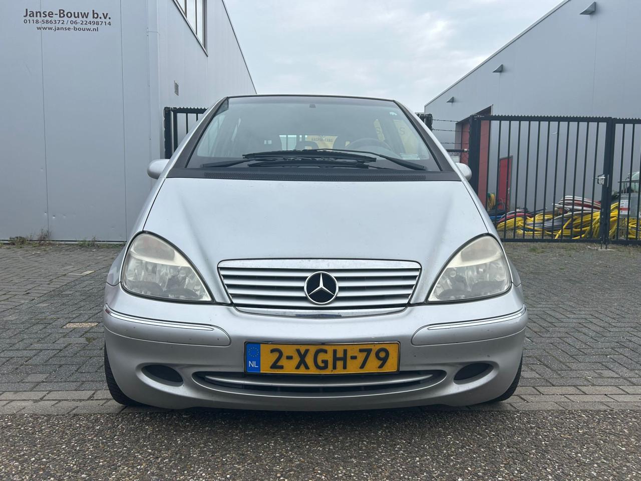 Mercedes-Benz A-klasse 190 Elegance AUTOMAAT/HALF LEDER LEES TEKST!