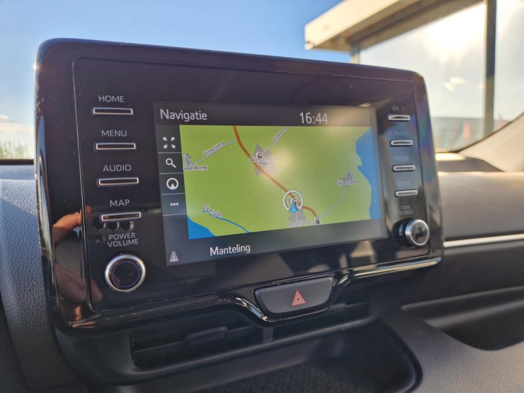 Toyota Yaris 1.5 hybrid first edition | automaat | adaptieve cruise control