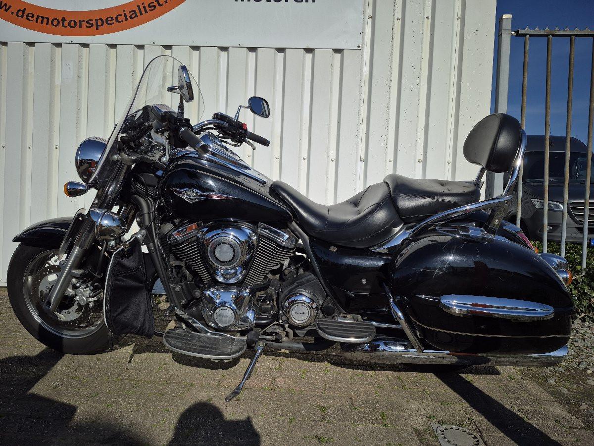 Kawasaki Vulcan 1700 Classic tourer