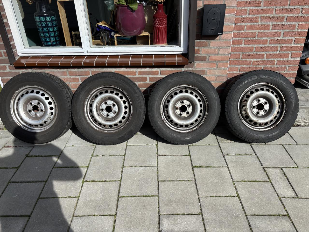 Volkswagen transporter T5 steekmaat 5x112