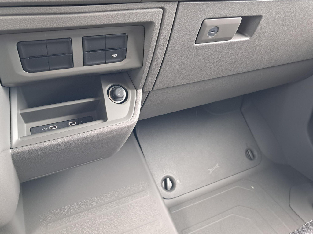 Volkswagen Crafter 30 2.0 tdi l3h2 trendline