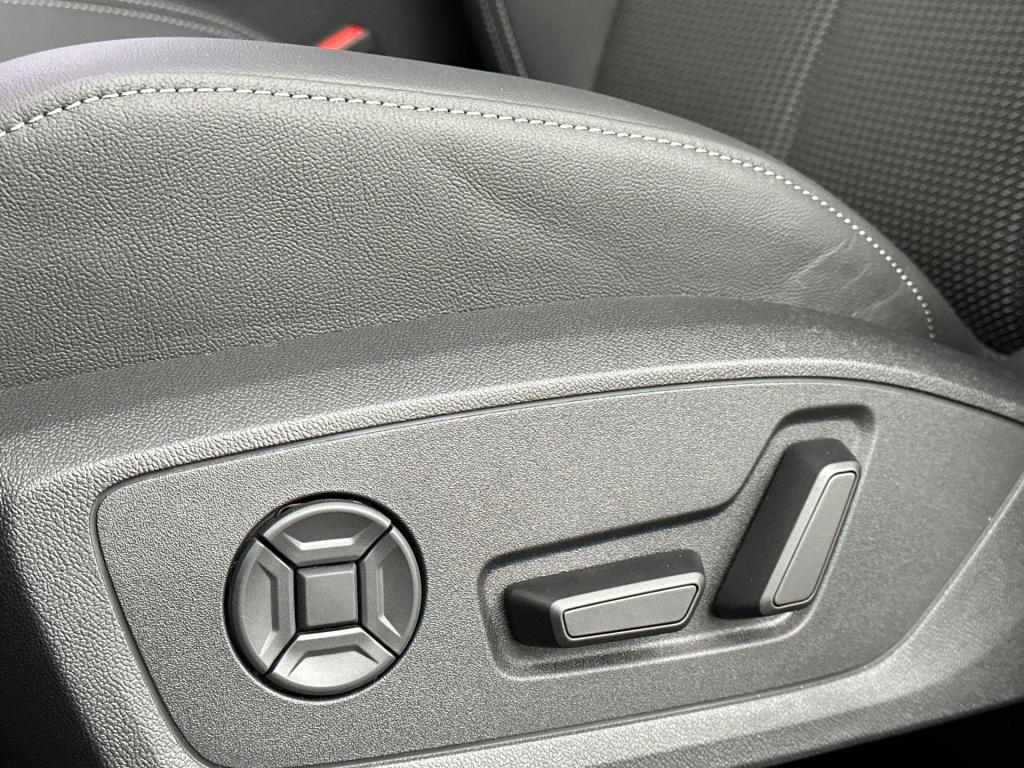 Audi Q4 Sportback E-tron s edition e-tron 45 82 kwh 210 kw / 286 pk sportba