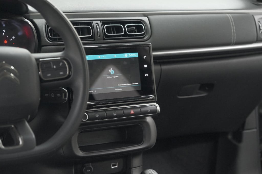Citroen C3 puretech 82 c-series | navigatie | climate control | apple carpl