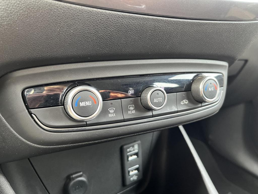 Opel Crossland X 1.2 turbo innovation | climate control | cruise control | 