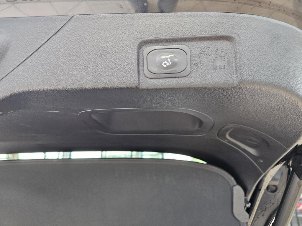Ford Puma 1.0 ecoboost hybrid st-line x