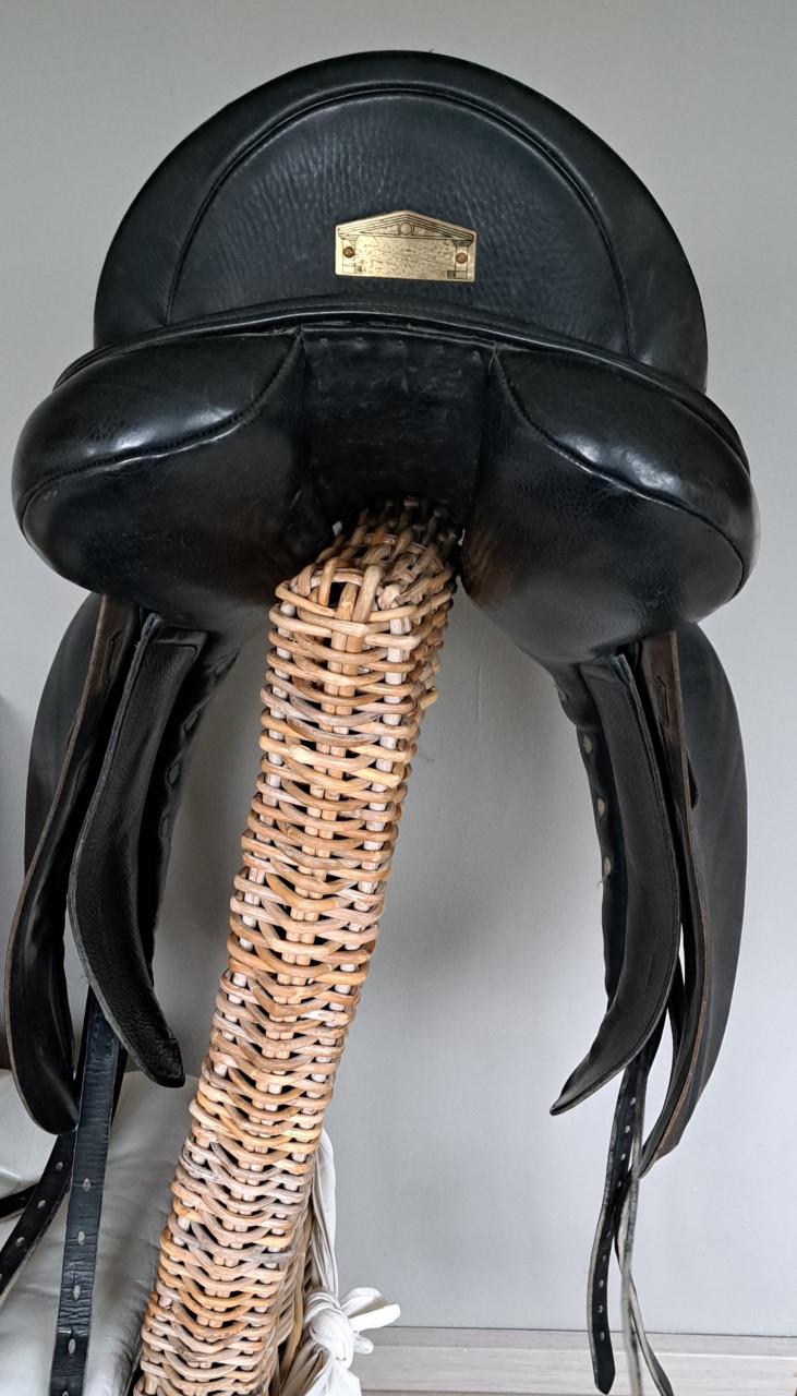 Dressuurzadel Albion SLK 17,5 inch MW -zwart