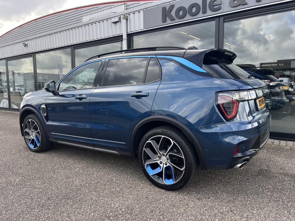 Lynk & Co 01 1.5 261pk phev 7dcth plug in hybrid , pano dak , 360gr camera 