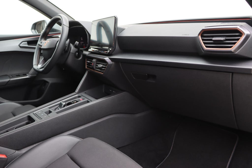 Cupra Leon 1.4 e-hybrid vz performance 245pk dsg6