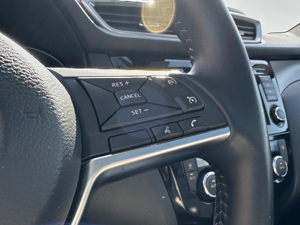 Nissan Qashqai 1.3 dig-t n-connecta trekhaak |design pack | panoramadak | a