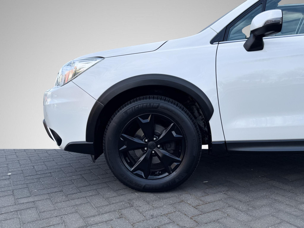 Subaru Forester 2.0 premium | trekhaak afneembaar | panoramadak | navigatie
