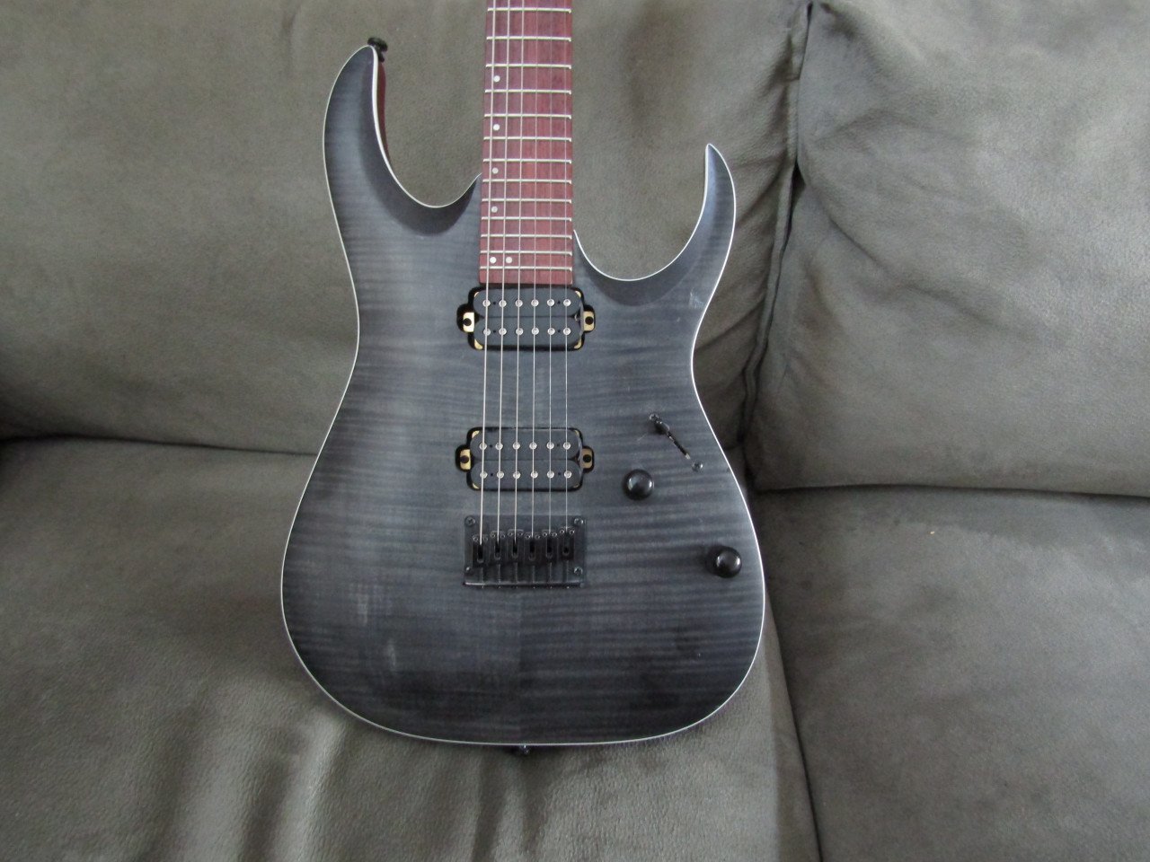 Ibanez rga42fm