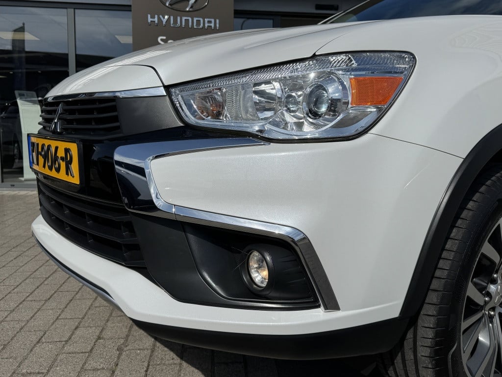 Mitsubishi Asx 1.6 cleartec intense | navigatie | trekhaak | airco | achter