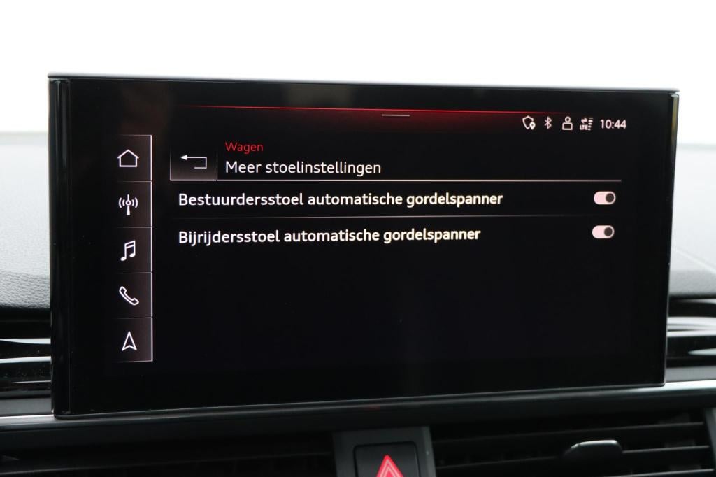 Audi A4 avant 40 tfsi s edition s-tronic 204pk panoramadak | zwart optiek |
