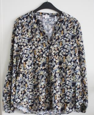 Bloemen shirt blouse  maat 40