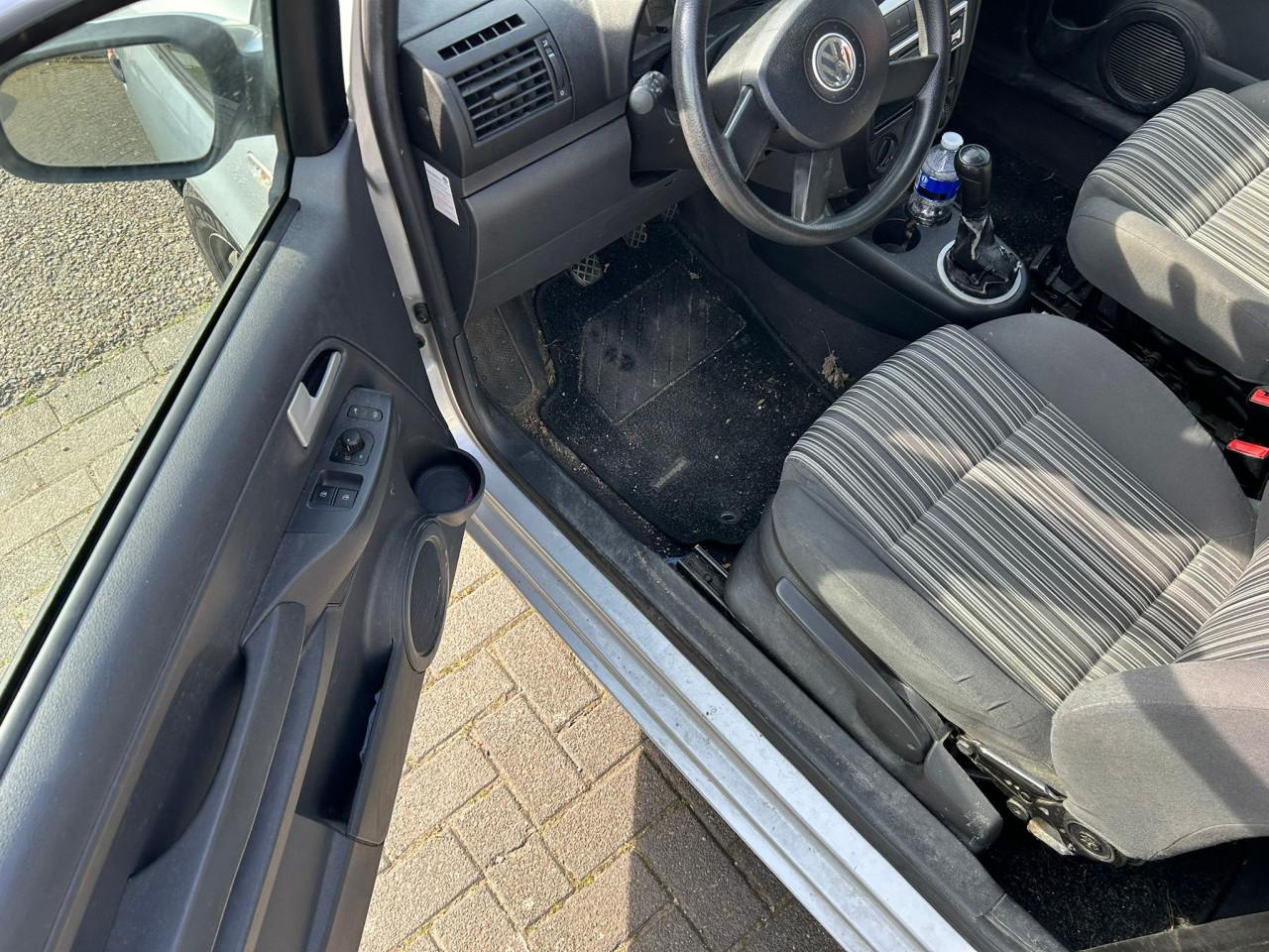 Volkswagen Fox 1.4 Trendline 3 MAANDEN APK! NIET MOEDERS MOOISTE RIJD GOED!