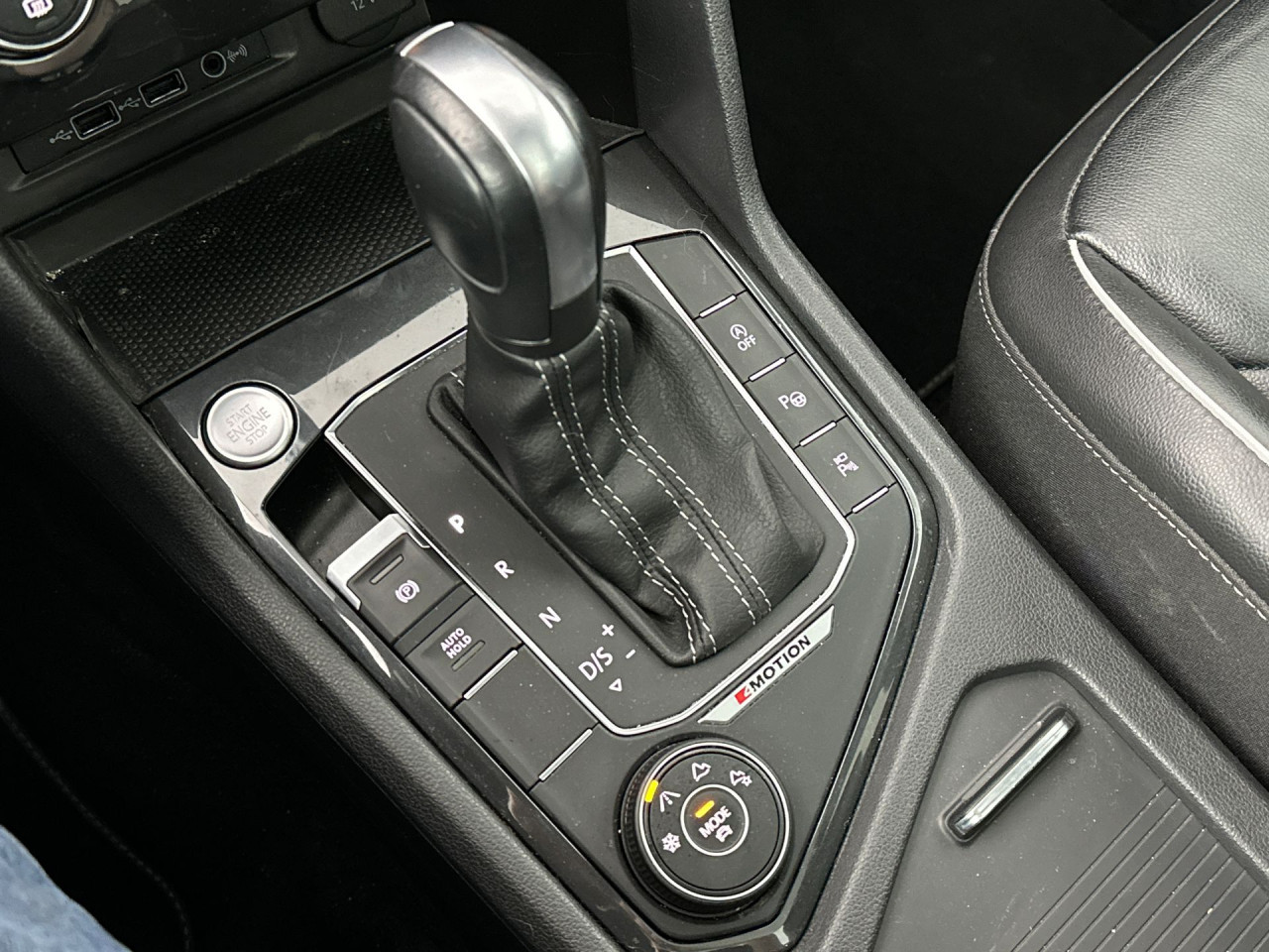 Volkswagen Tiguan 2.0 TSI 4Motion R-Line Black Style